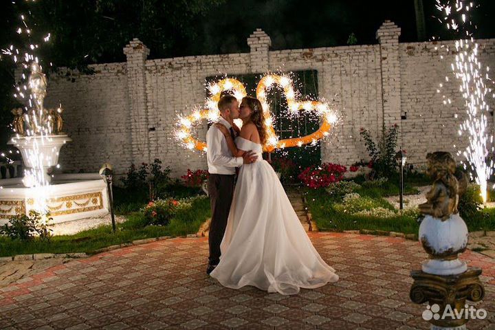 Салюты и фейерверки на свадьбу