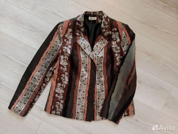Жакет нарядный 52 размер