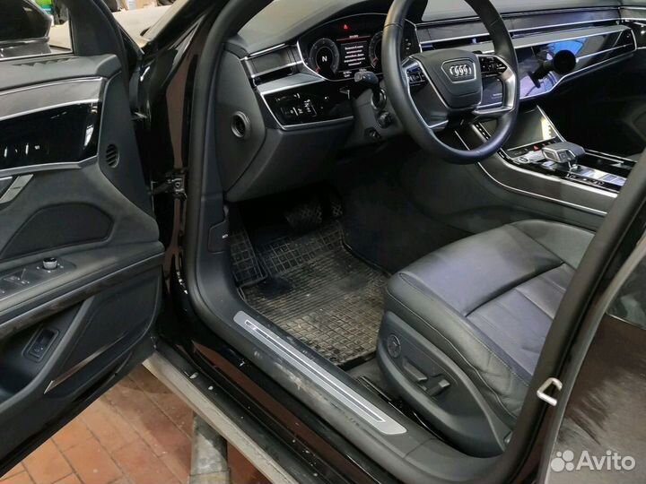 Audi A8 3.0 AT, 2022, 30 000 км