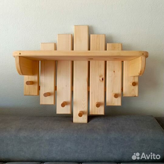 Полочки, вешалки