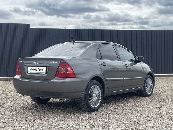 Toyota Corolla 1.4 МТ, 2005, 299 997 км
