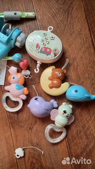 Мобиль на кроватку с проектором