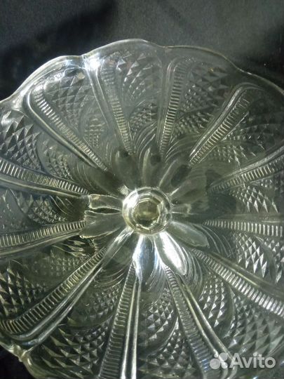 Ваза для фруктов на ножке. Стекло СССР