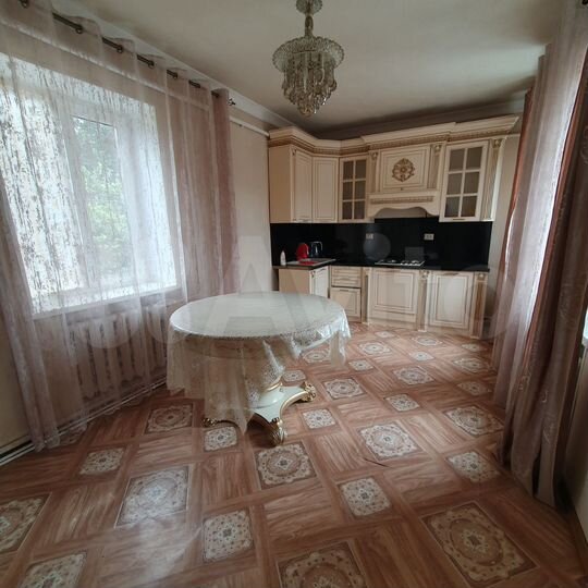 Дом 85 м² на участке 5 сот.