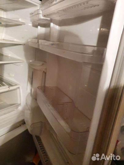 Холодильник samsung корея (no frost) для дачи