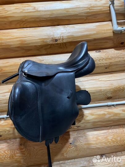 Седло для лошади
