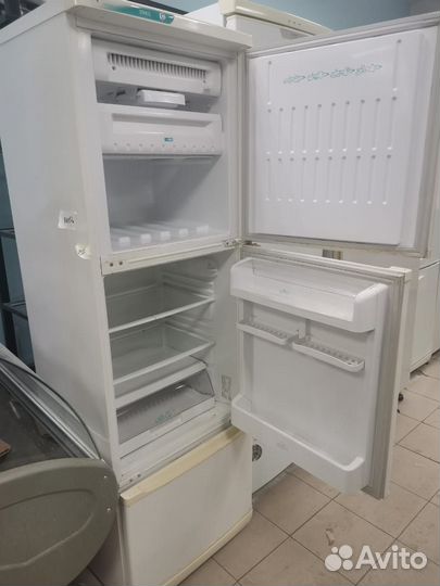 Трехамерный холодильник Stinol б/у