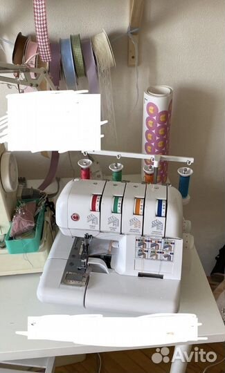 Оверлок Comfort 140