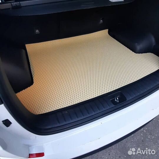 Автомобильные коврики эва в подарок подпятник + 2