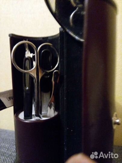 Маникюрный набор Ив Роше новый