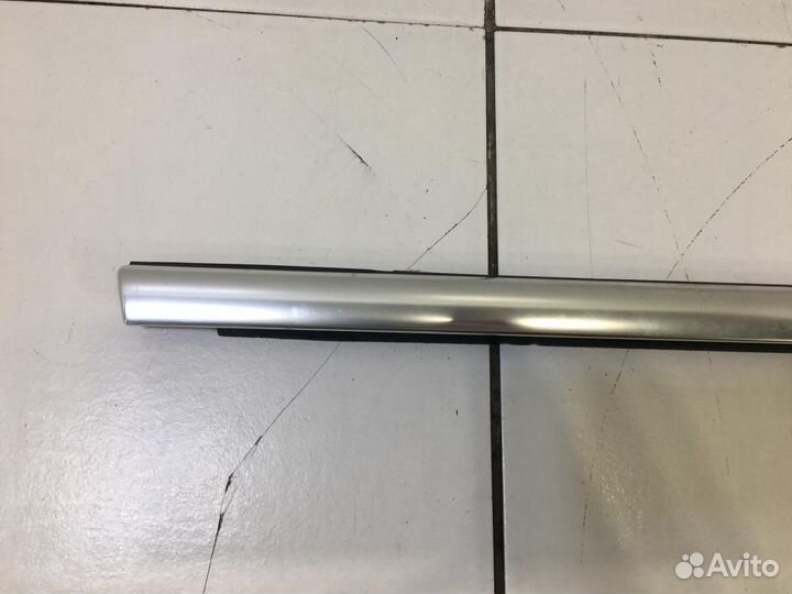 Молдинг передней правой двери BMW X5 F15