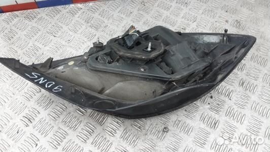Фонарь задний правый opel astra H (9DN05MY01)