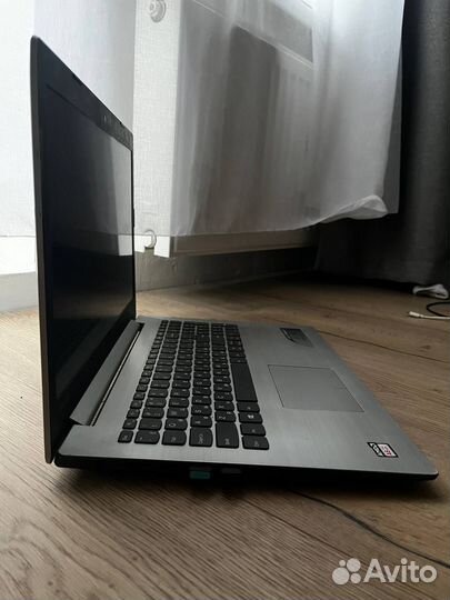 Lenovo ideapad 320
