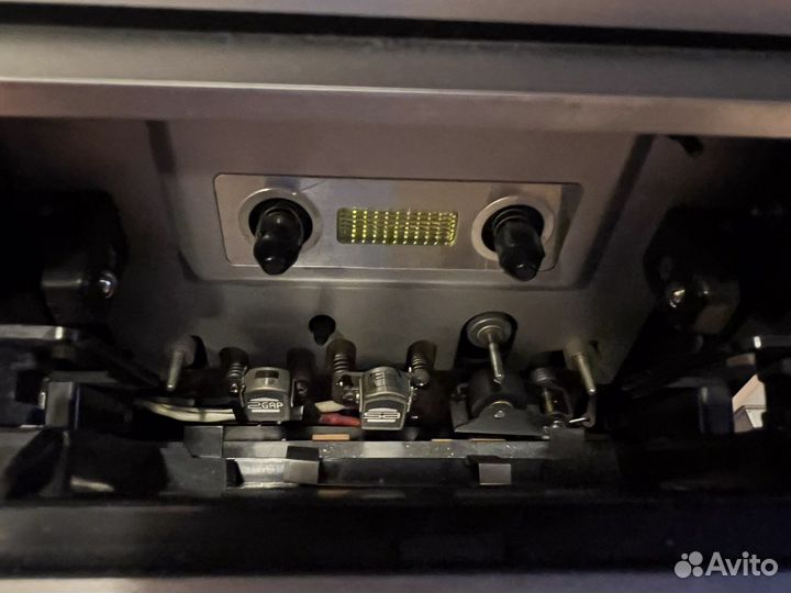 Кассетная дека Victor