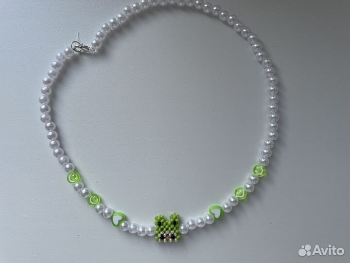 Ожерелье из бисера «ручной работы»