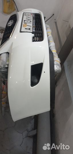 Передний бампер priora 2 белый