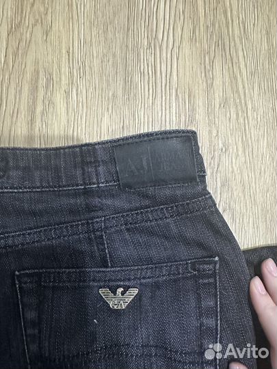 Джинсы armani jeans