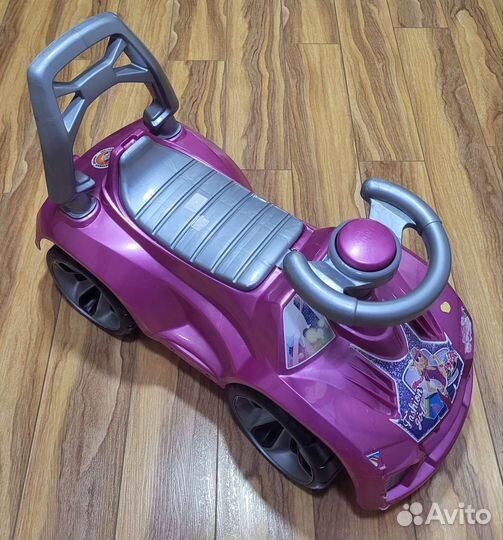 Машинка толокар