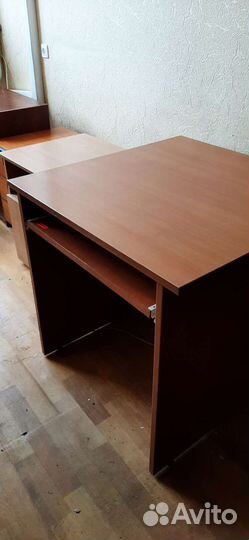 Компьютерный стол бу 80х80