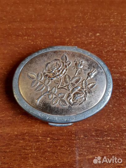 Старинная пудреница. Винтаж