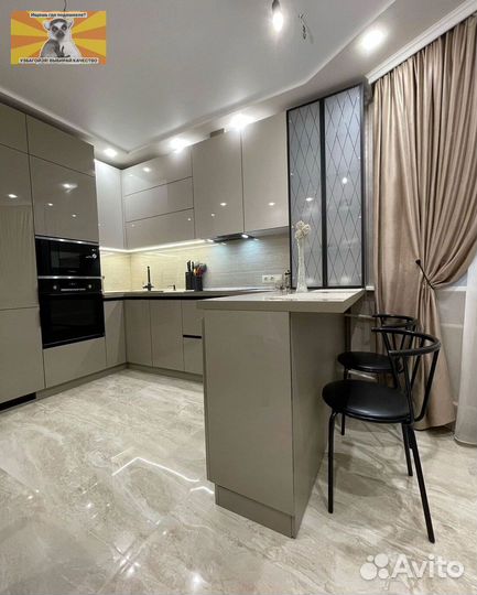 Кухонный гарнитур угловой