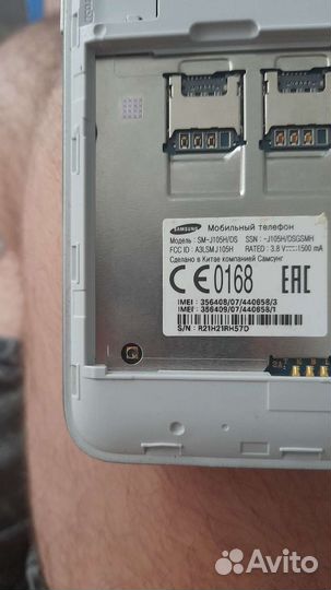 Телефон samsung j1 mini на запчасти