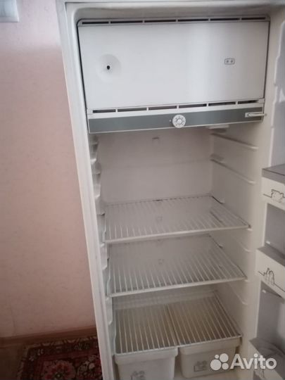 Холодильник на запчасти