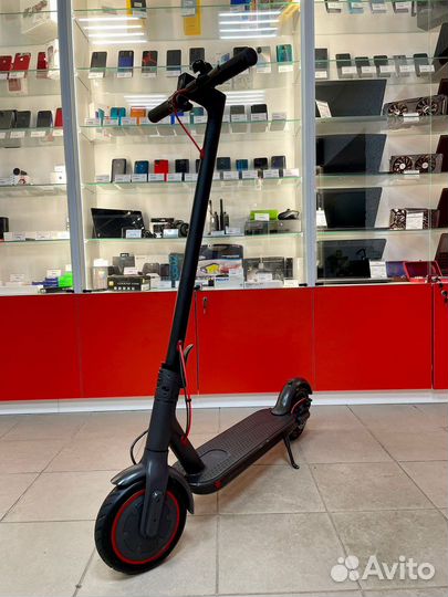 Самокат xiaomi m365 pro