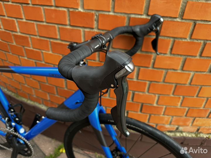 Шоссейный велосипед Cannondale Synapse tgra