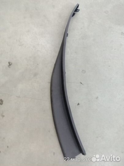 Накладка переднего бампера Opel Astra