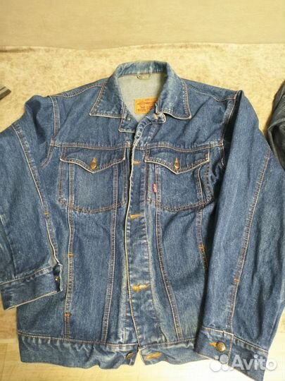 Костюм, куртки джинсовые