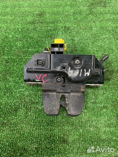 Замок багажника Opel Vectra седан Z18XE 2005