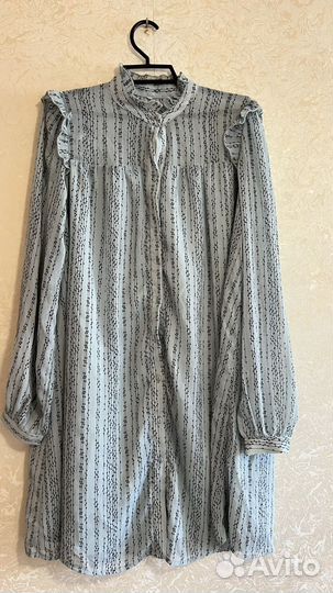 Отдам бесплатно женские вещи 40 42