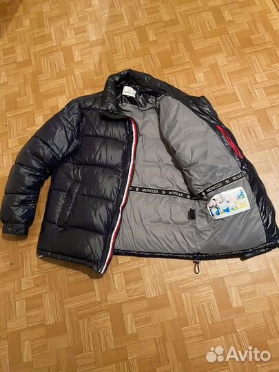 Пуховик moncler