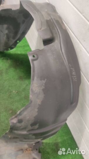 Подкрылок передний левый Lexus RX300 (MCU15) 2002