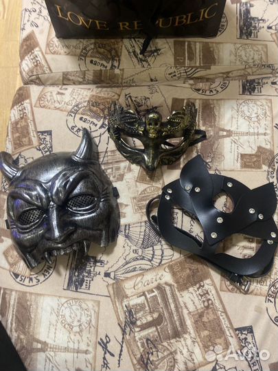 Маска на хеллоуин