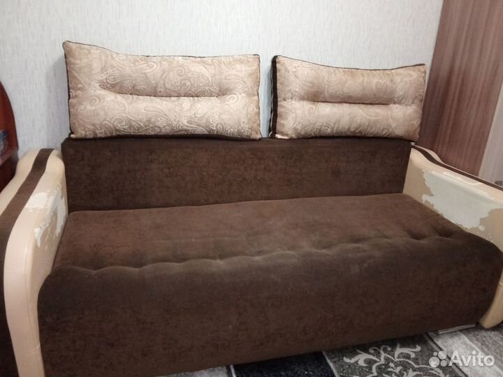 Продам диван