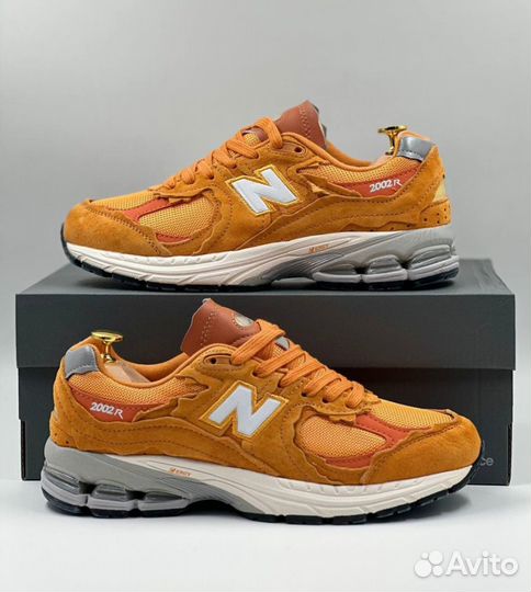 Спортивные кроссовки New Balance 2002R