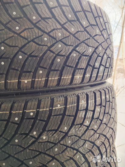 Triangle IcelynX TI501 235/45 R18