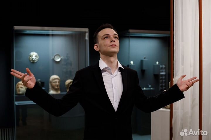 Ведущий с Бим радио на корпоратив