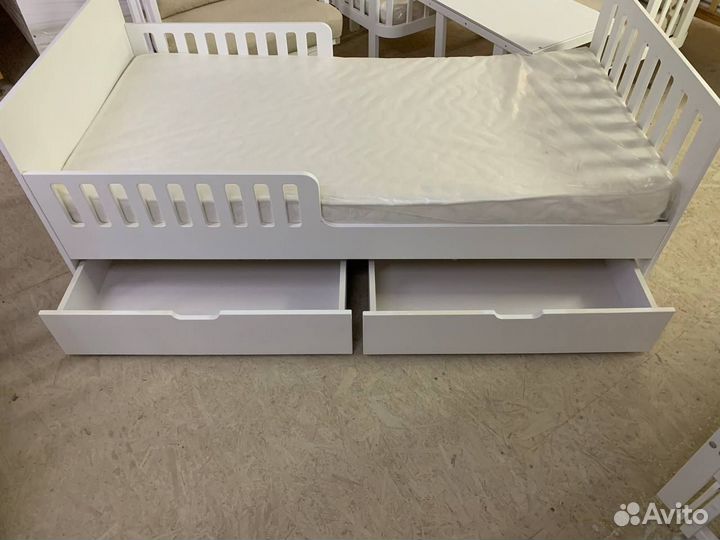 Детская кровать в скандинавском стиле Ник-4