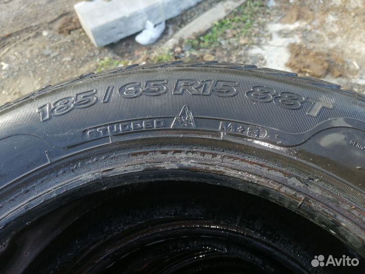 Sava Eskimo Stud 185/65 R15 88
