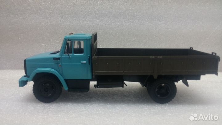 1:43 ЗИЛ-4331