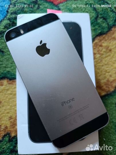 Телефон iPhone 5se