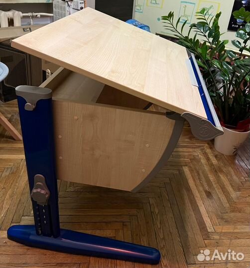 Дэми комплект из 3х предметов: парта, стул и полка