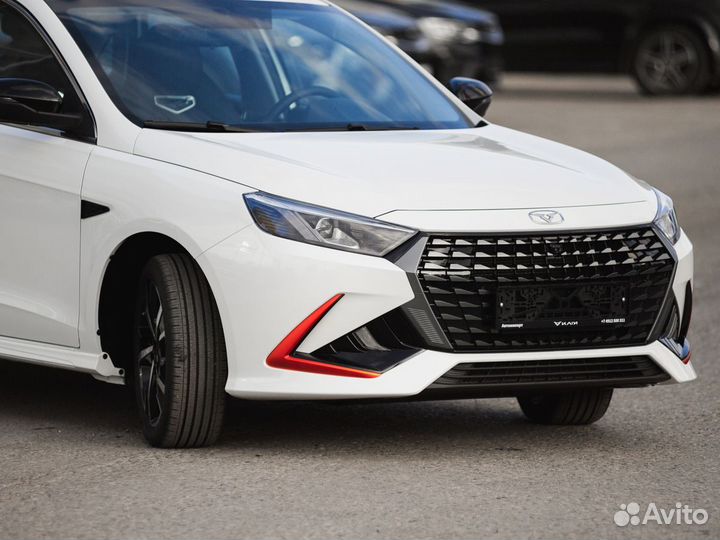 Kaiyi E5 1.5 CVT, 2023