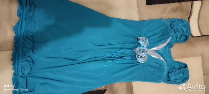 Вечернее платье