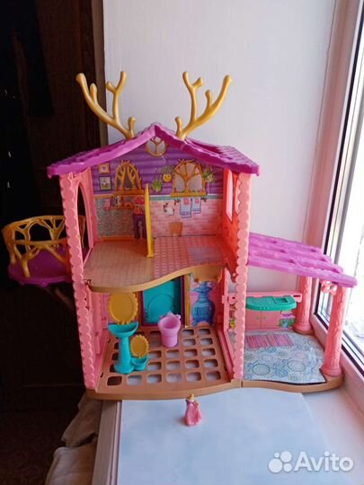 Большой Замок EnchanTimals