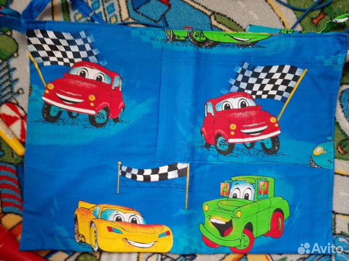 Бортики в кроватку