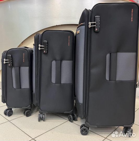 Чемодан american tourister